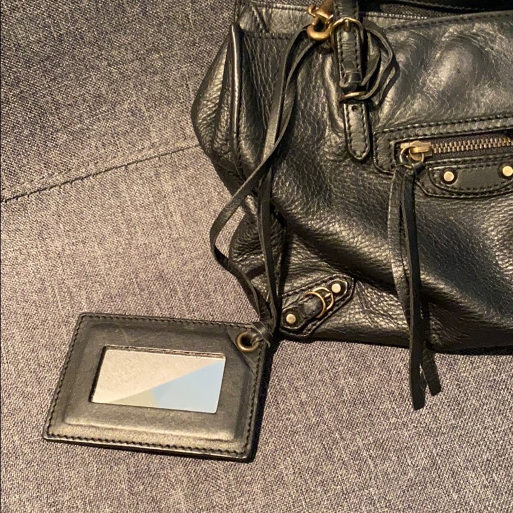 Authentic Balenciaga black genuine leather purse. - Picture 5 of 7